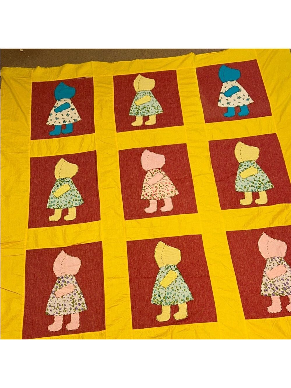 Vintage Sunbonnet Sue Quilt/ TOP ONLY. 62”x87” Dresses appear to be feedsack.